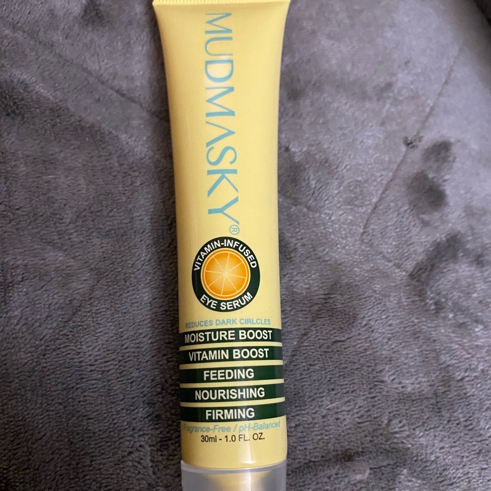 Mudmasky Vitamin Infused Eye Serum